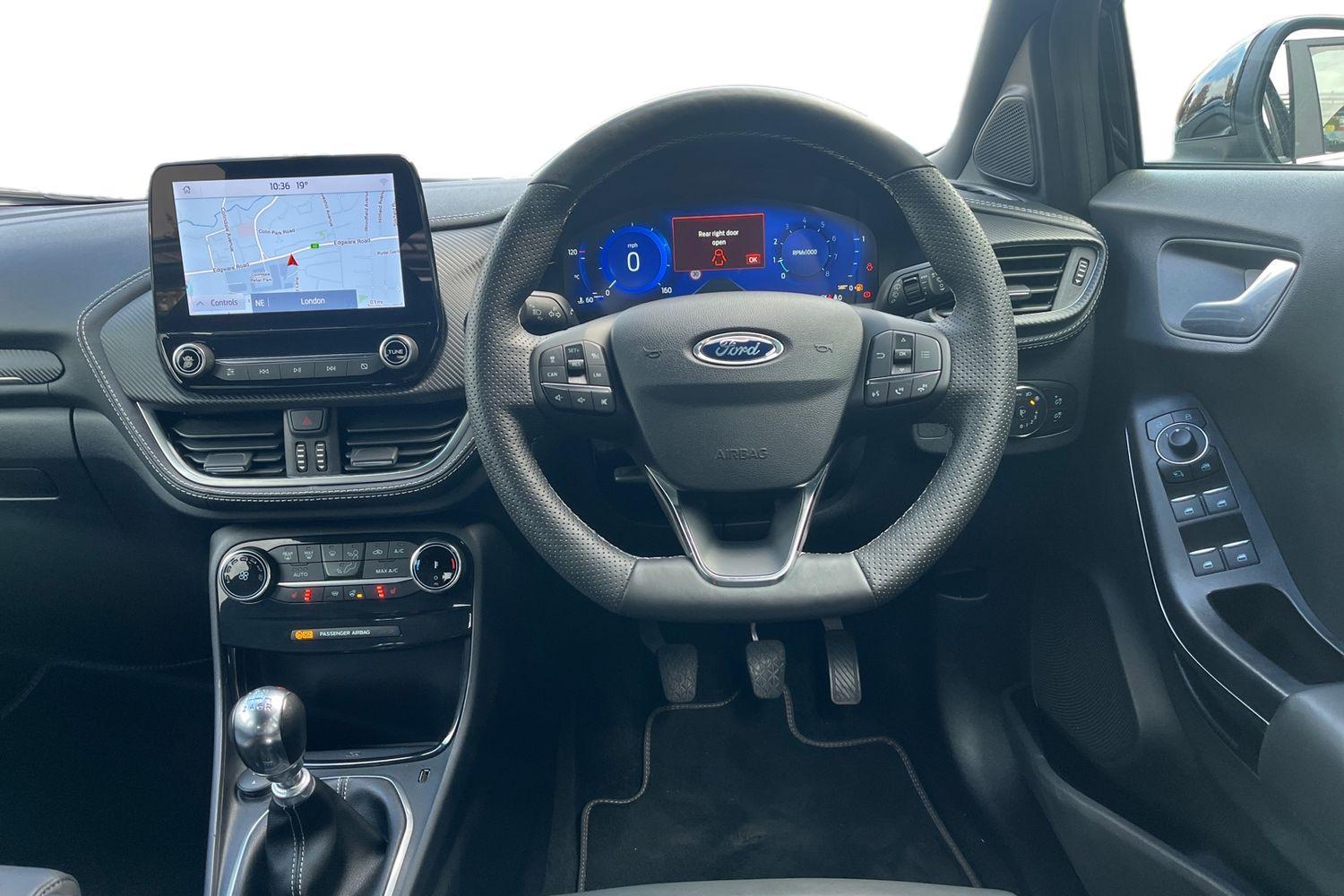 Ford PUMA Photo 10
