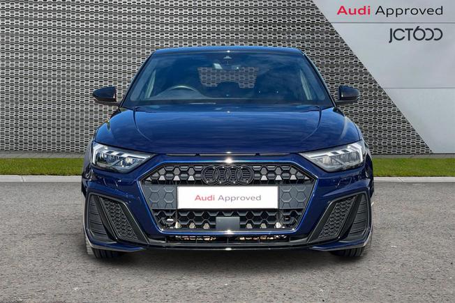 AUDI A1 Photo 8