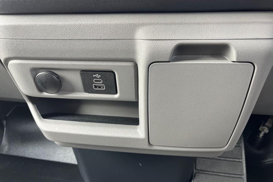 Used Ford TRANSIT CUSTOM WP75YAJ 17