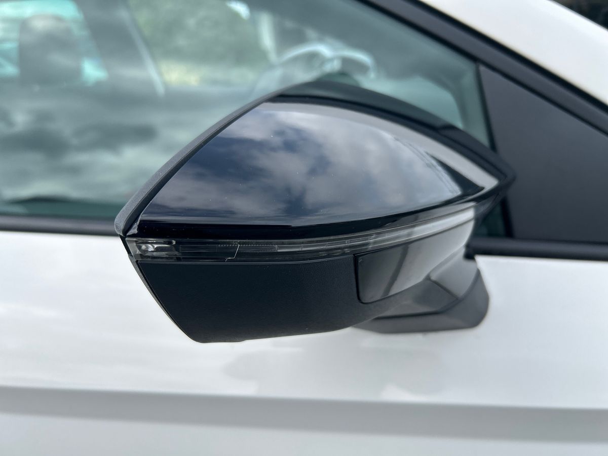 SEAT Ibiza Photo 34