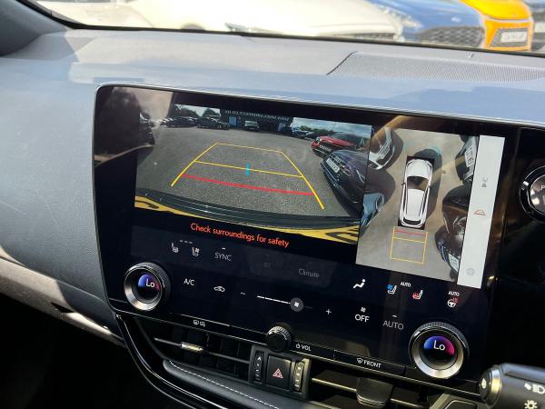 Lexus NX Photo autoimg-14aeac375ecf433c26299f080a9aa45dfe10c1ef.jpg
