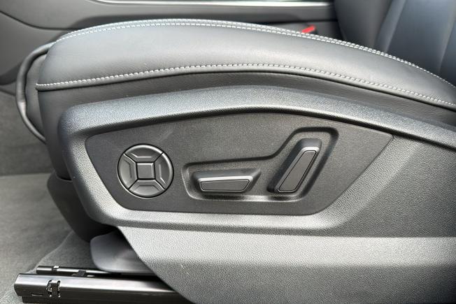 Audi Q8 Photo 44