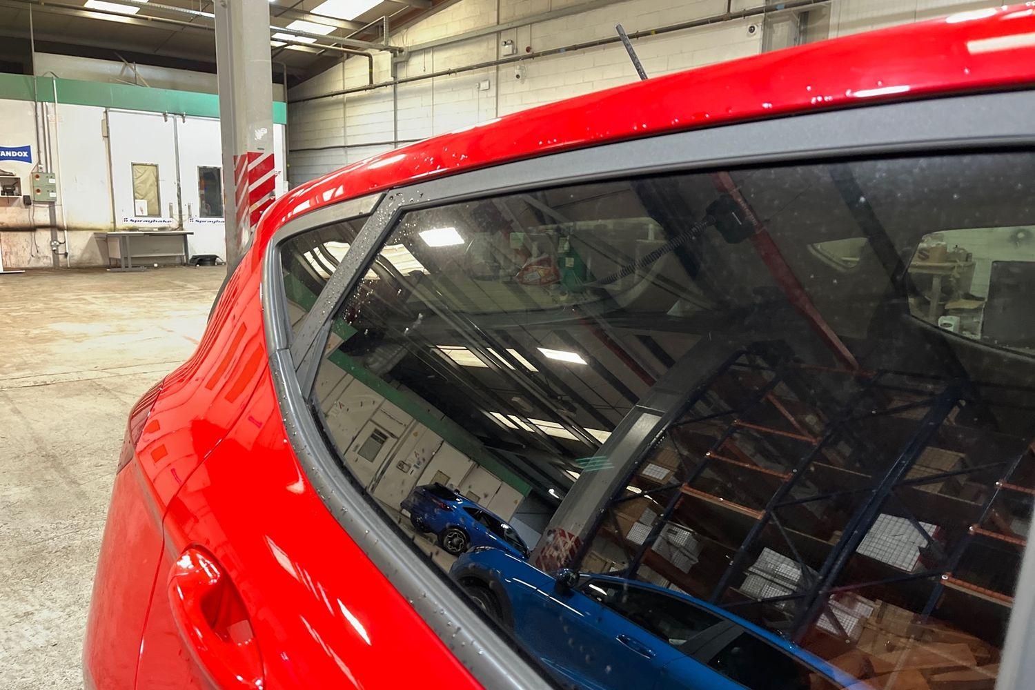 Ford FIESTA Photo 38