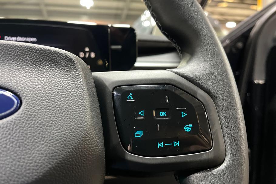 Used Ford EXPLORER HMZ2082 29