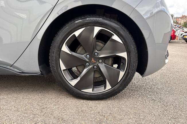 CUPRA Born Photo 24