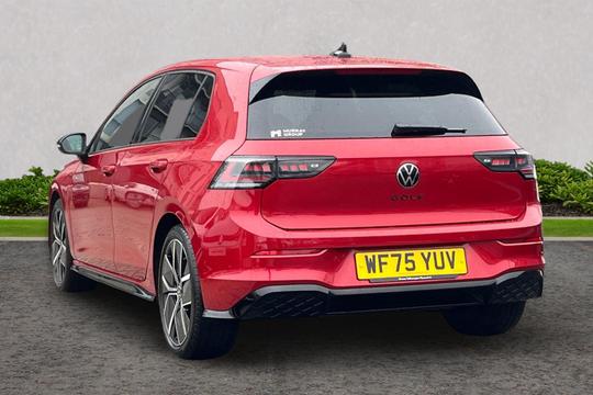 Volkswagen Golf Photo autoimg-14b8f74905e30189cc8e6dc3f35cf745564fb4a9.jpg