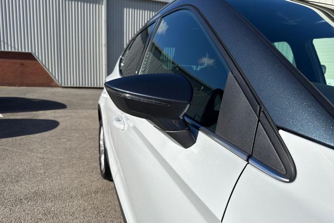 SEAT Arona Photo 20