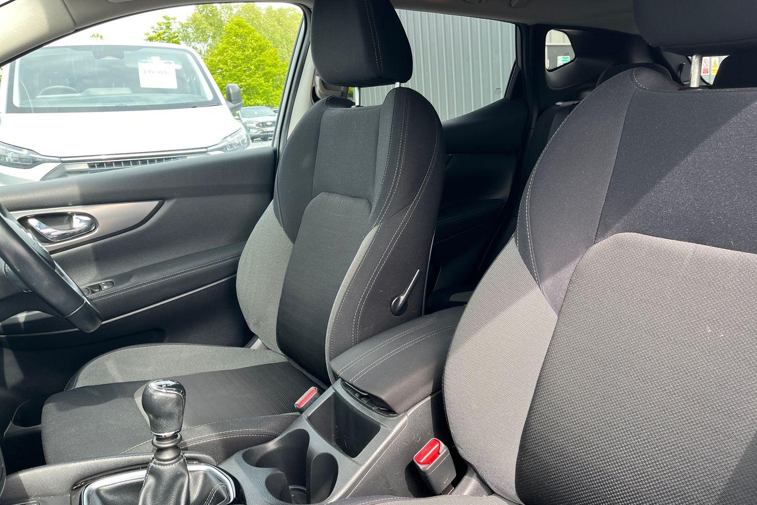 Nissan Qashqai Photo 18