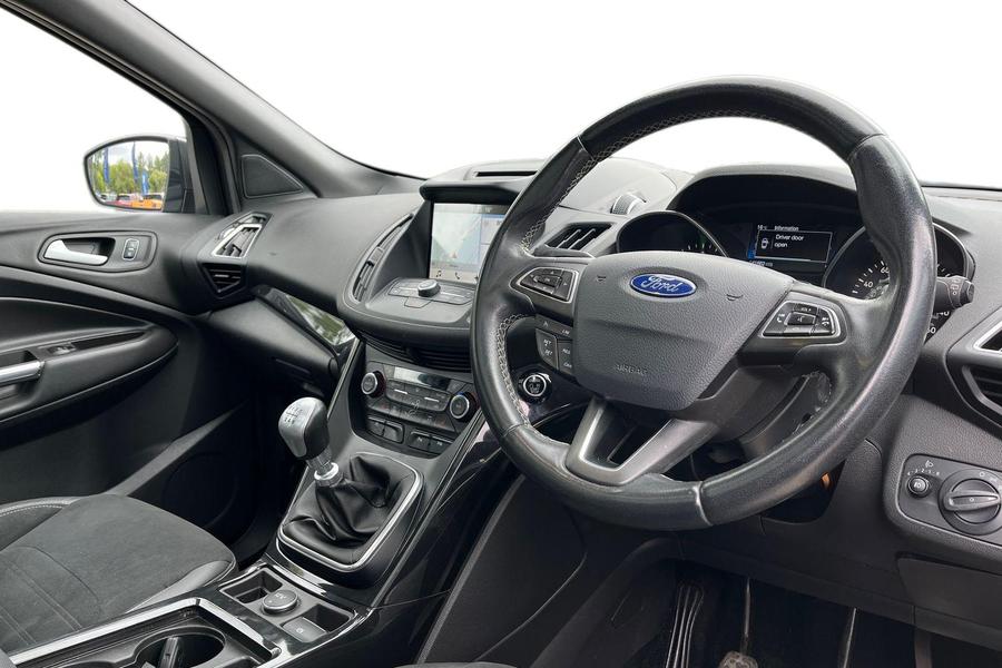 Ford KUGA Photo autoimg-14bcc74d942497a223b1100c8912fa8d31c74c49.jpg