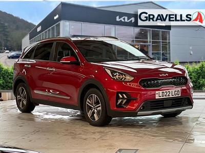 Used 2022 Kia NIRO 1.6 GDi 8.9kWh Connect SUV 5dr Petrol Plug-in Hybrid DCT Euro 6 (s/s) (139 bhp) Red at Gravells