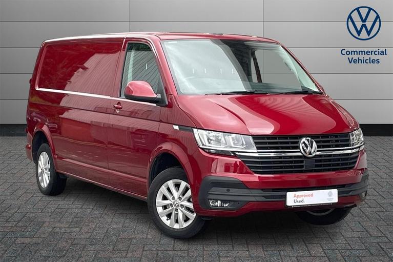 Used 2022 VOLKSWAGEN Transporter 2.0 TDI T30 Highline Panel Van 5dr Diesel Manual FWD LWB Euro 6 (s/s) (150 ps) Fortana Red at JCT600