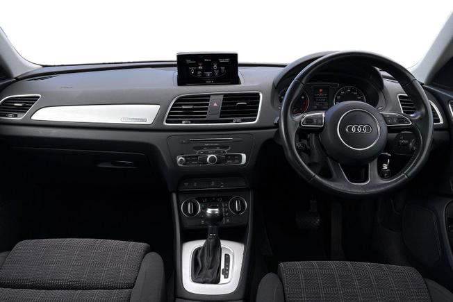 Audi Q3 Photo 10