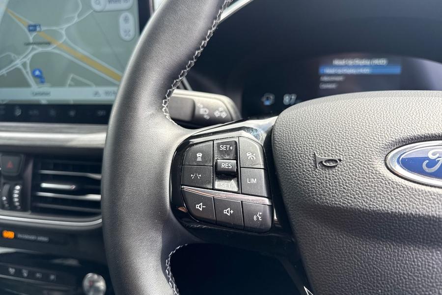 Ford KUGA Photo autoimg-14d3ae598735d425da16323636a07d98c82c2a83.jpg