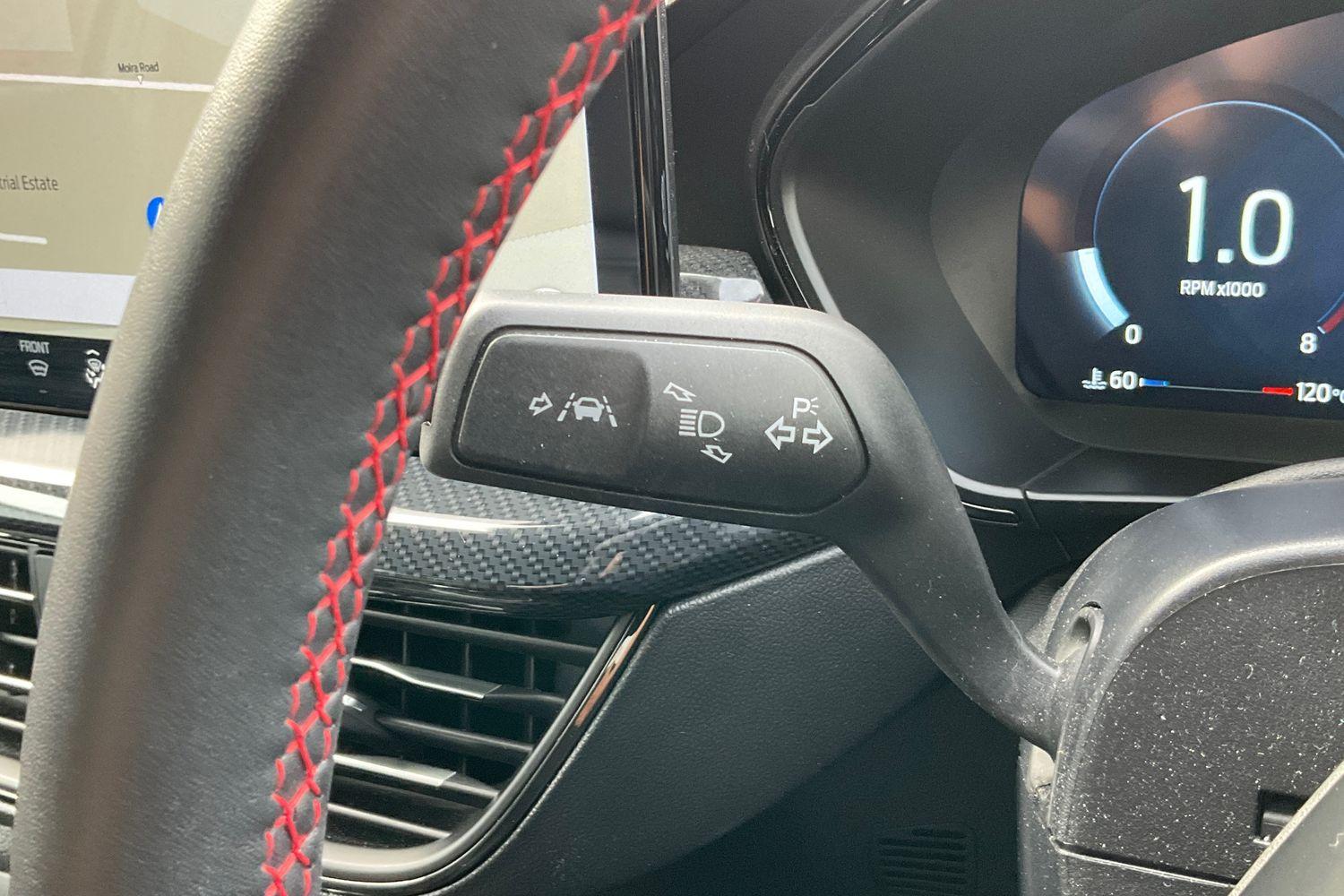 Ford Focus Photo 13