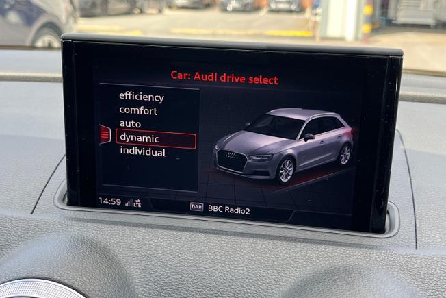 Audi A3 Photo 32