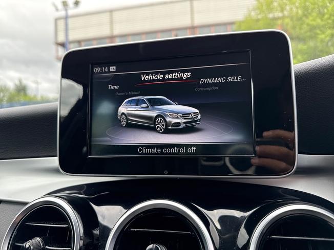 MERCEDES-BENZ C Class Photo 38