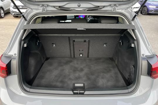 Volkswagen Golf Photo autoimg-14d7d2f6281a10189f7402e7ac7f98c28895a666.jpg