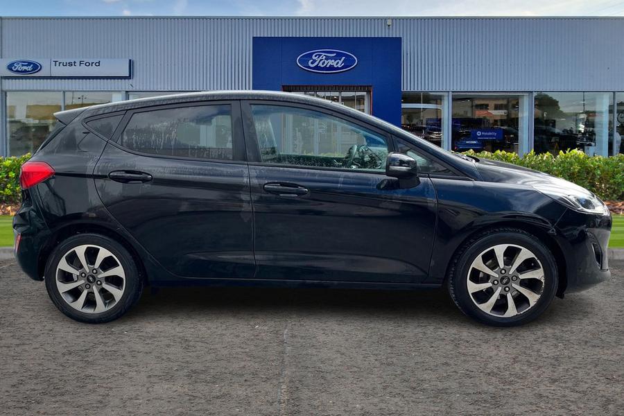 Ford FIESTA Photo autoimg-14e4adb3d230674db140c52d39eebeb49f9cf7fd.jpg