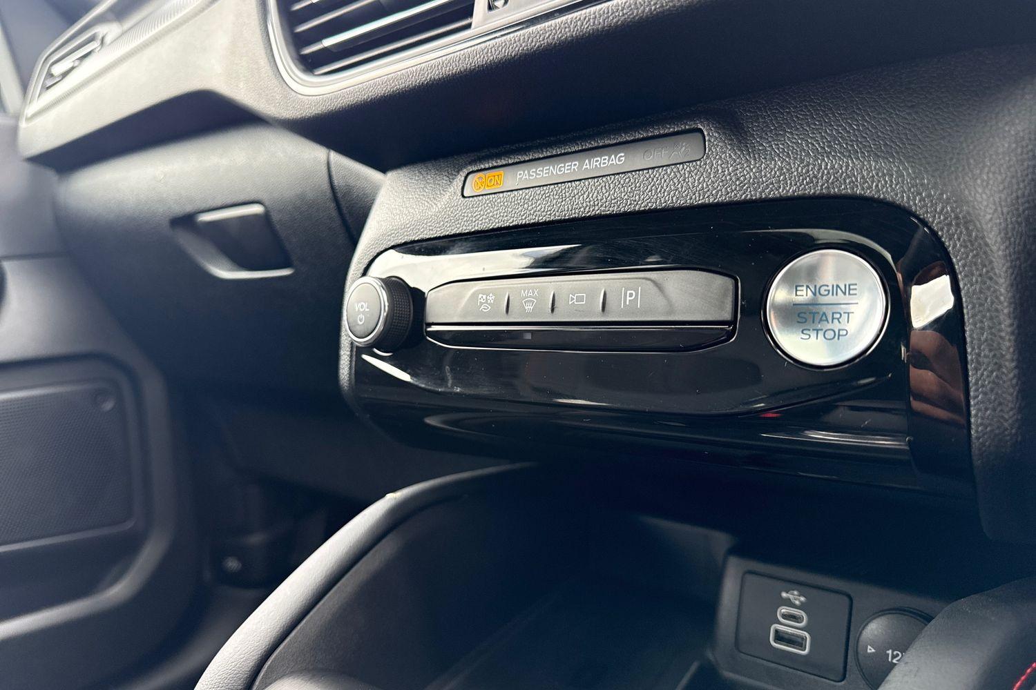 Ford Kuga Photo 28