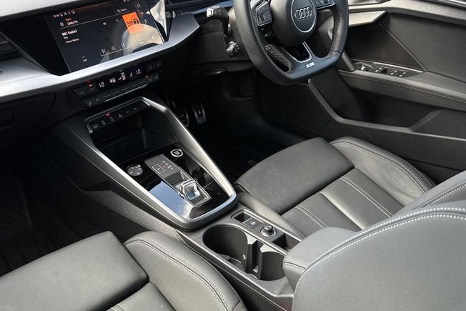 Audi A3 Photo 26