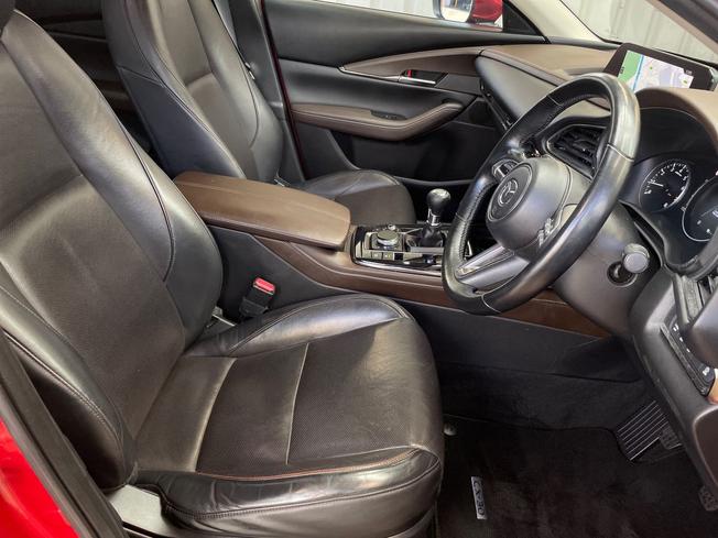 MAZDA Cx-30 Photo 28