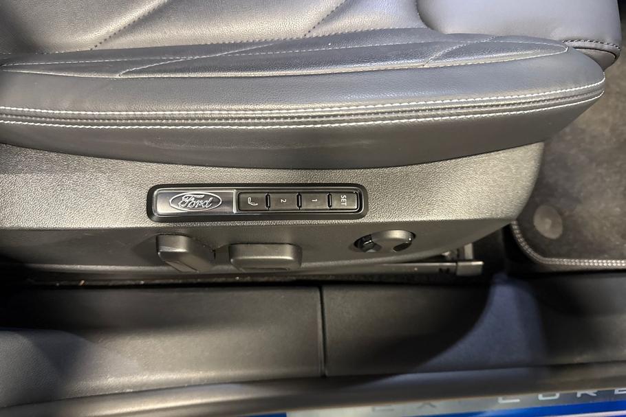 Used Ford Explorer 28