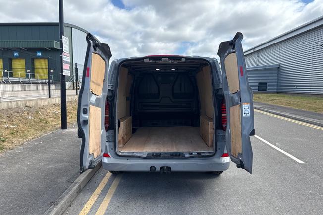 Volkswagen Transporter Photo 12