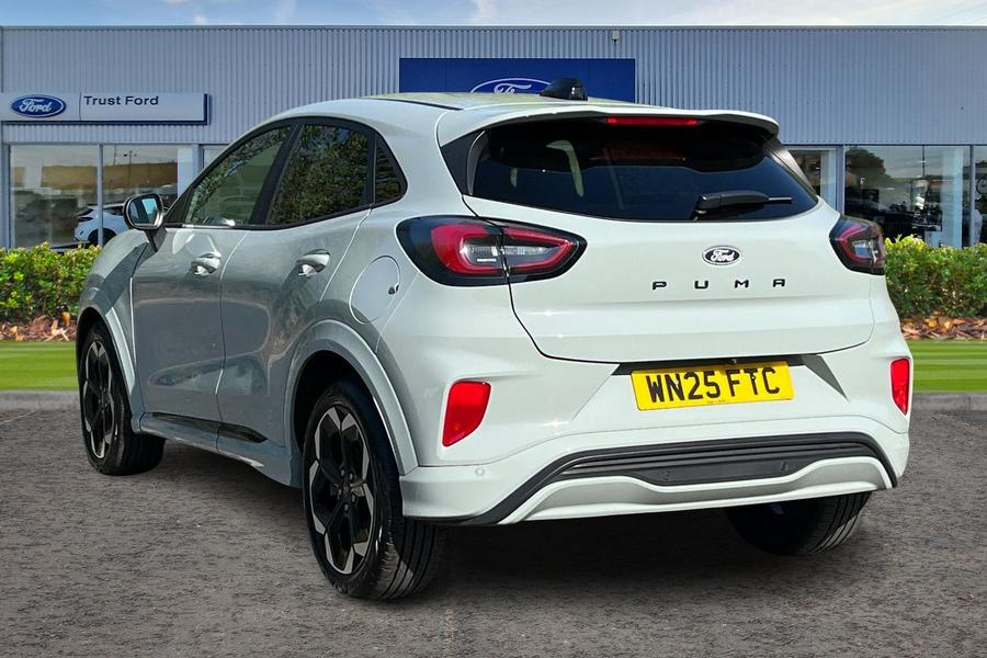 Ford PUMA Photo autoimg-14f73cbfa34578db915371f43a00e4e827f678a6.jpg