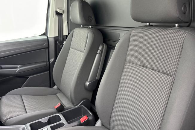 VOLKSWAGEN Caddy Photo 28