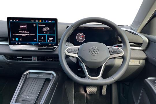 Volkswagen T-roc Photo autoimg-14fb91b2d8dcf48b2387337fad55d5760a2ea97b.jpg