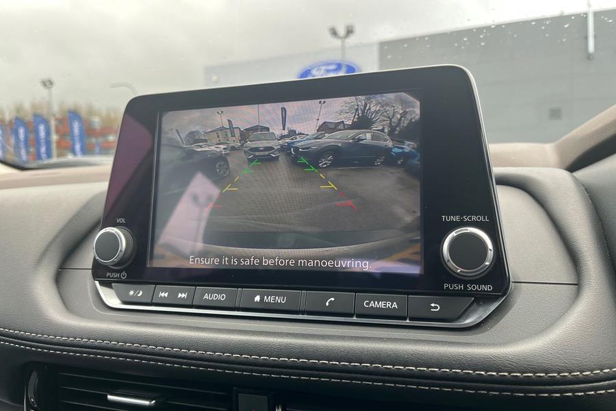 Nissan X-TRAIL Photo autoimg-14fbf16fe1bb1381de412be10c457f510fdc6b36.jpg