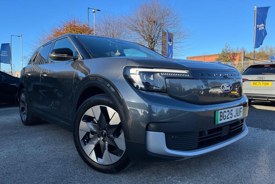 Used Ford Explorer 37