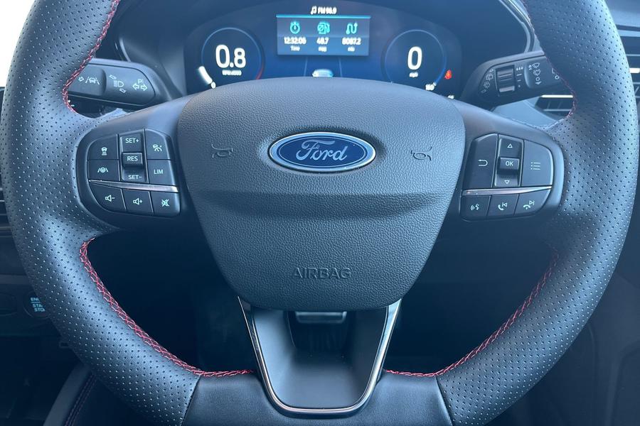 Ford Focus Photo autoimg-14fd677c0793ba7b3acf4b4887abac8efc434a00.jpg