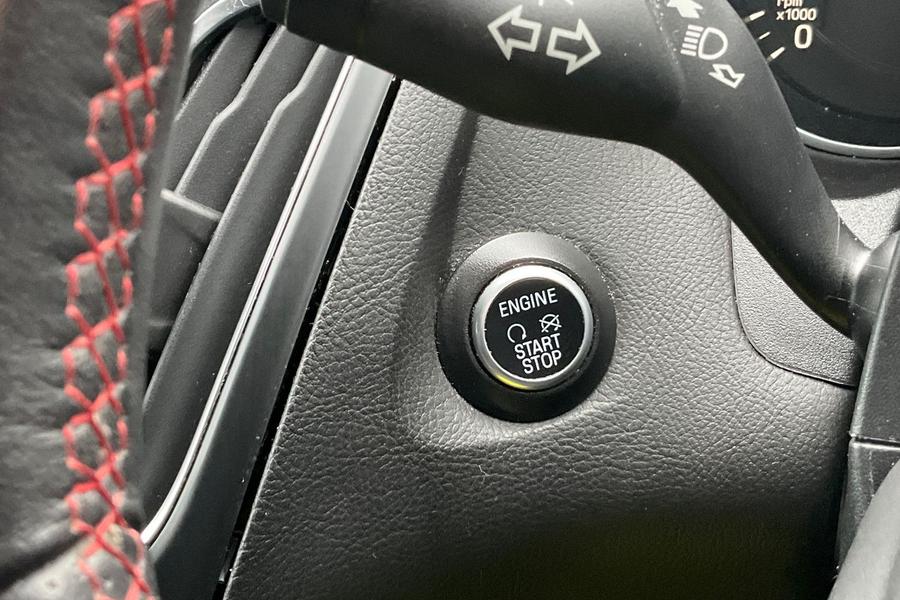 Ford FOCUS Photo autoimg-14fdbc435628f25acae02a1781a9f899623b64e3.jpg