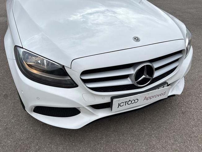 MERCEDES-BENZ C Class Photo 31