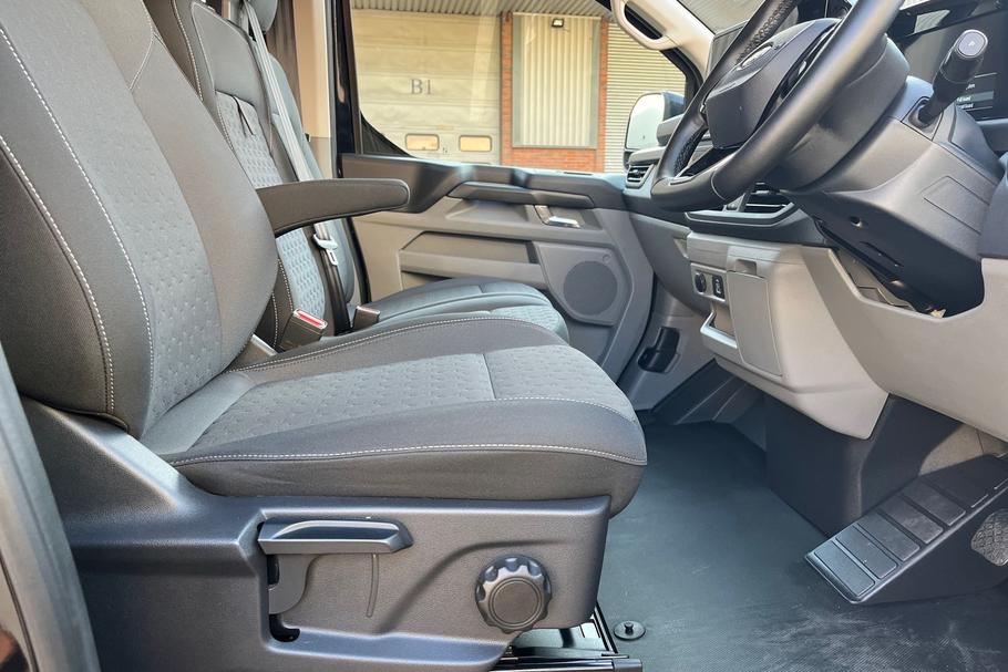 Used FORD TRANSIT CUSTOM WN75AVO 32