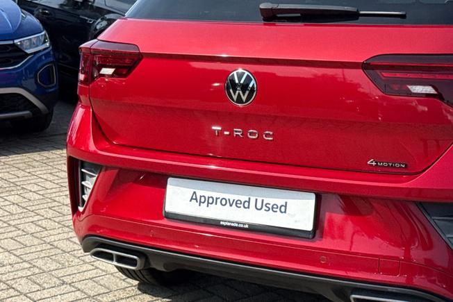 VOLKSWAGEN T-Roc Photo 21