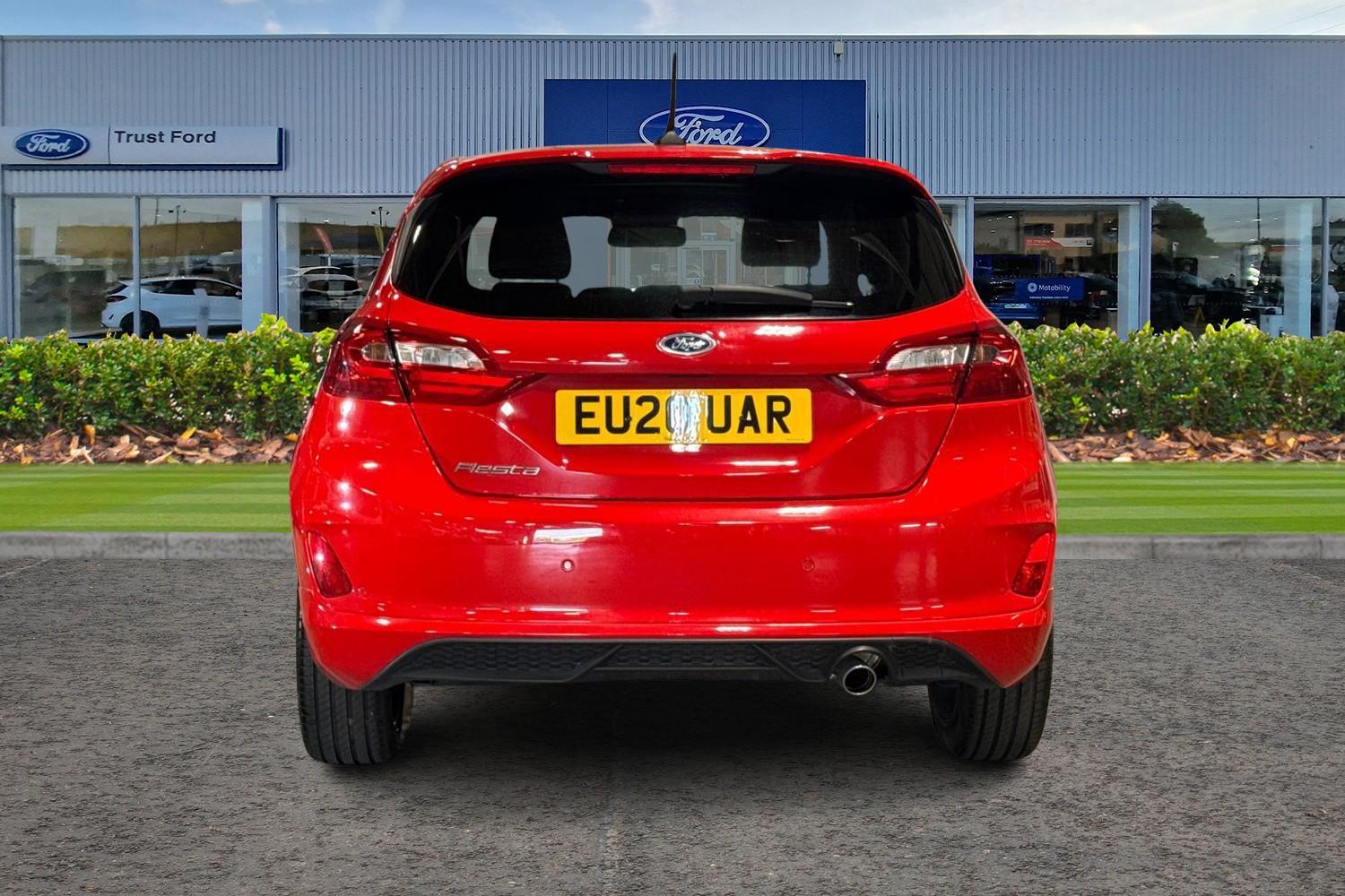 Ford FIESTA Photo 6