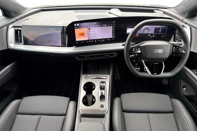 Audi Q4 E-Tron Photo 10