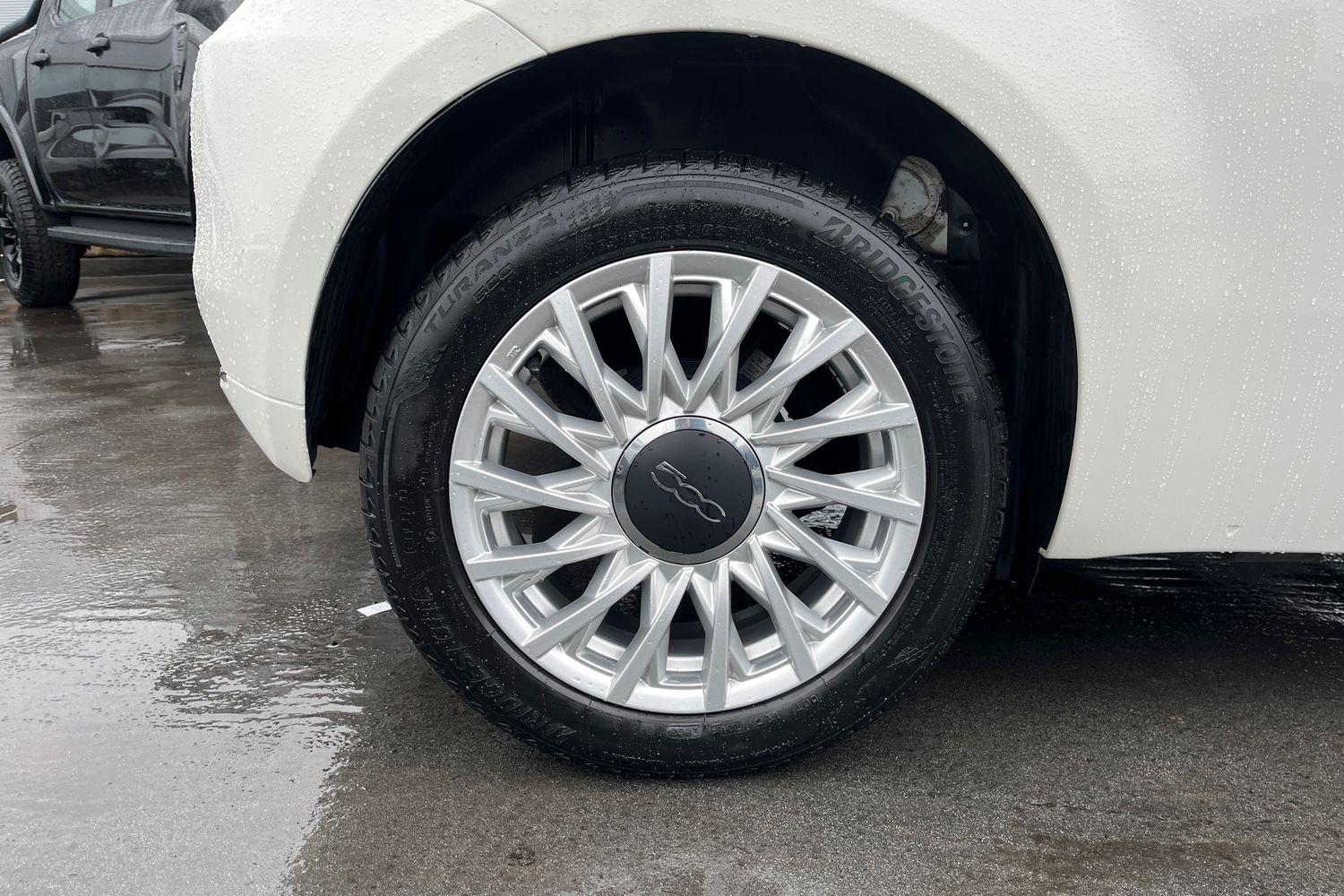Fiat 500 Photo 7