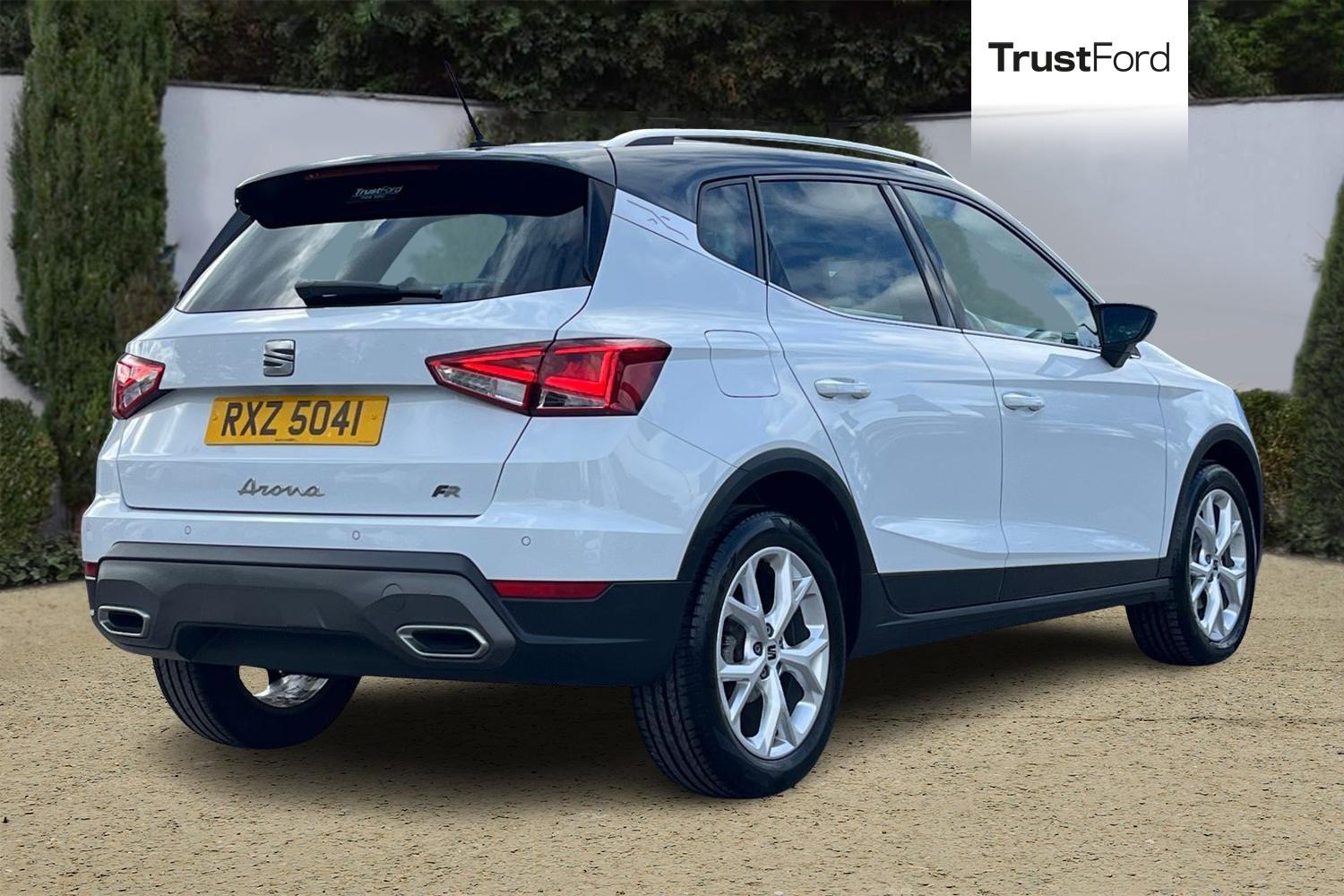 SEAT Arona Photo 3