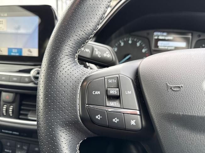 FORD Fiesta Photo 16