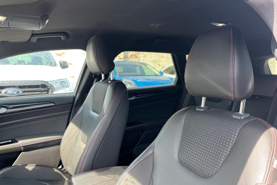 Ford MONDEO Photo autoimg-1512ce494cd50cd8eeee089d01966efbab299505.jpg