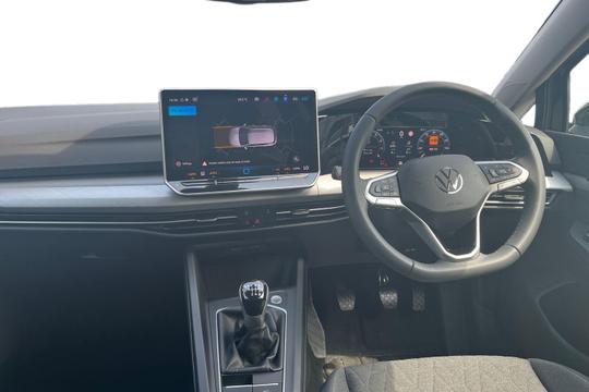 Volkswagen Golf Photo autoimg-15138264450dde58d7c67f25e1797149ac332909.jpg
