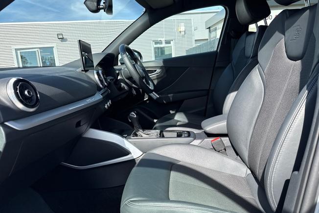 AUDI Q2 Photo 57