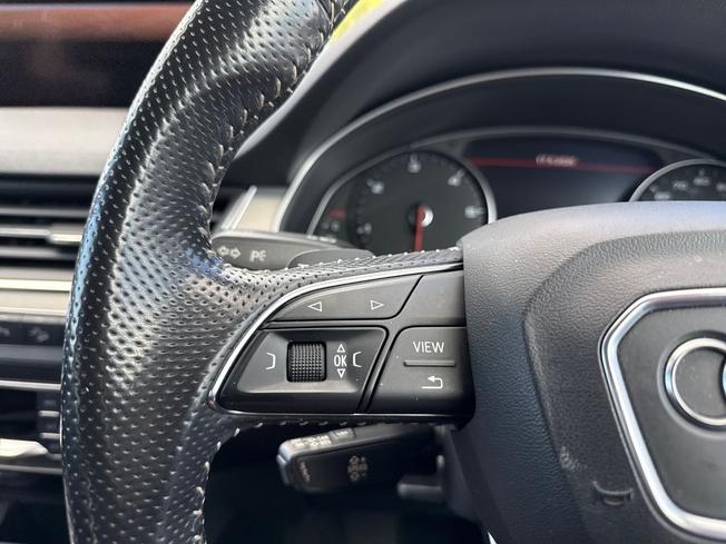 AUDI Q7 Photo 16