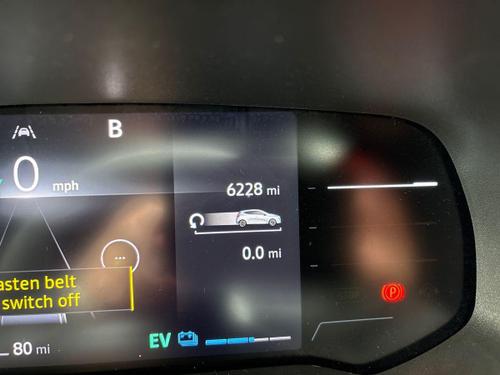 Renault CLIO Photo autoimg-151ea0d6bf7e5f04c744535ffb3691b5bd290e83.jpg