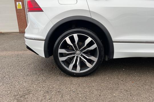 Volkswagen Tiguan Photo autoimg-1521bf6cb66fff9007ee37b6d1cfbef3ca244fbe.jpg