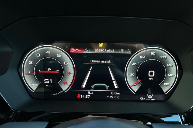 AUDI  A3 Saloon Photo 15