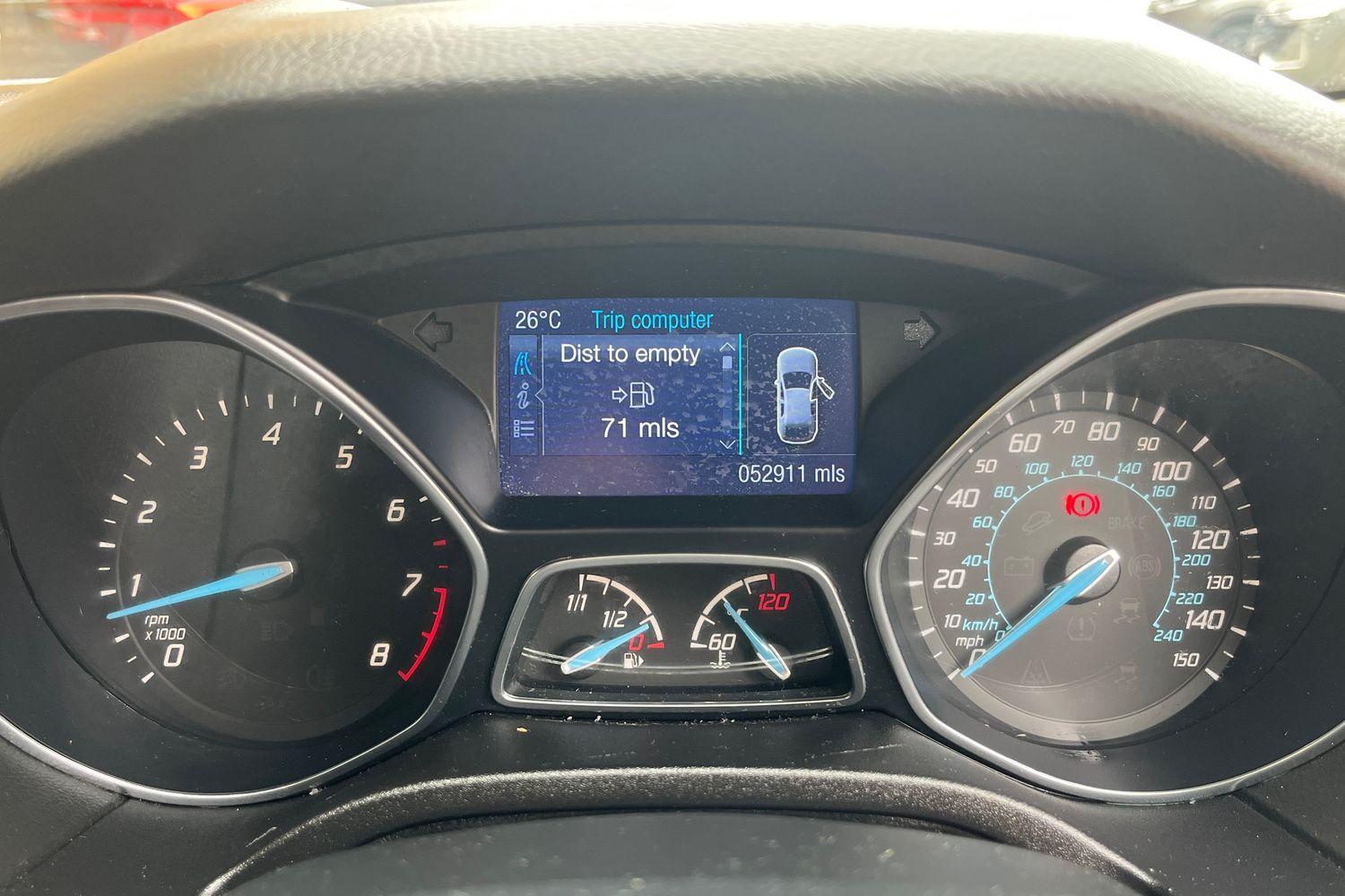 Ford Focus Photo 12